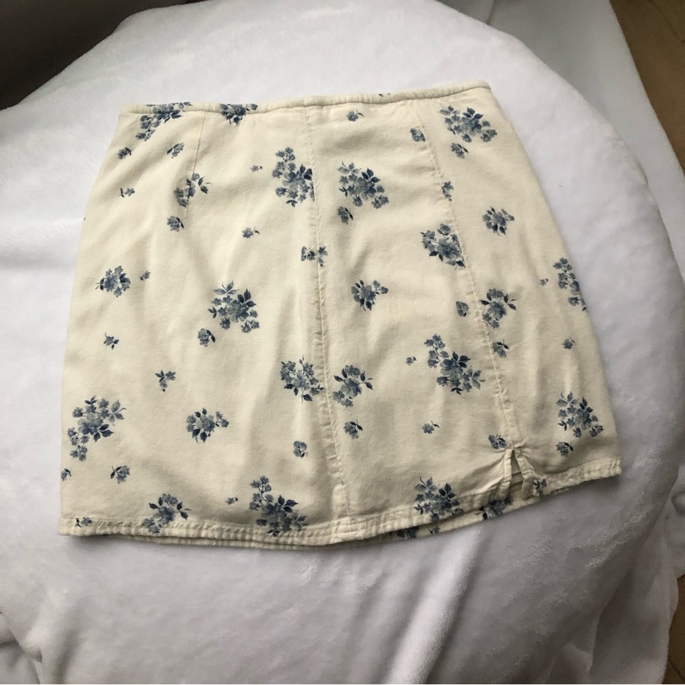 American Eagle Mini Skirt